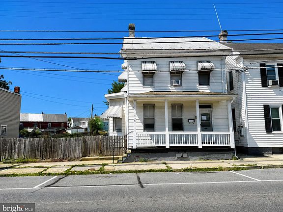 2nd image of 529 Salem Ave