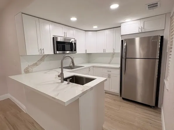 1624 Sunny Brook Ln NE APT C203, Palm Bay, FL 32905