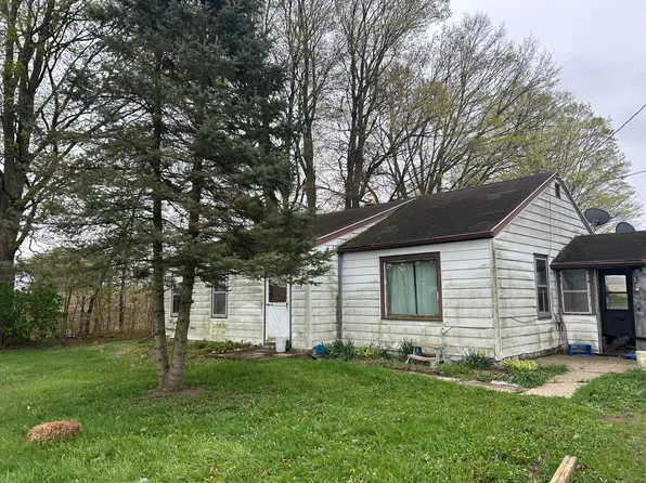 11620 D Dr S, Ceresco, MI 49033