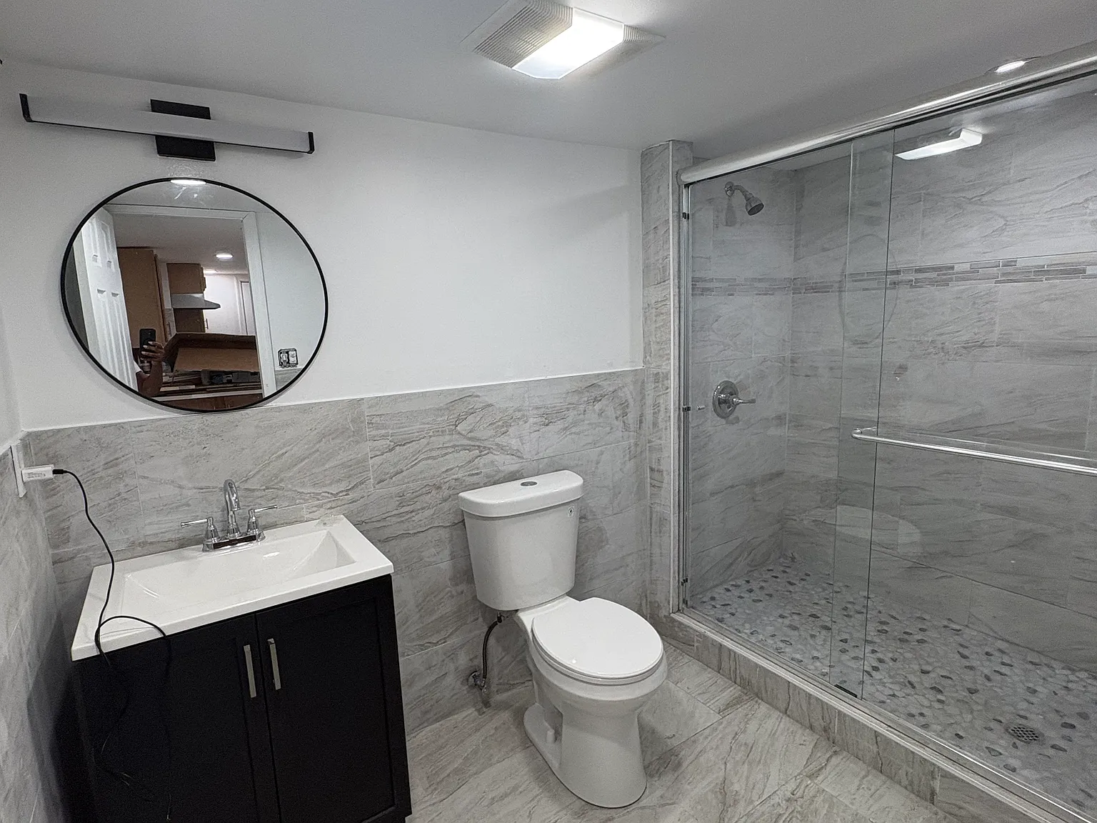 2 bed, 700 sqft, $1,200 — Photo 3