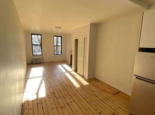 48 W 8th St #3C, New York, NY 10011