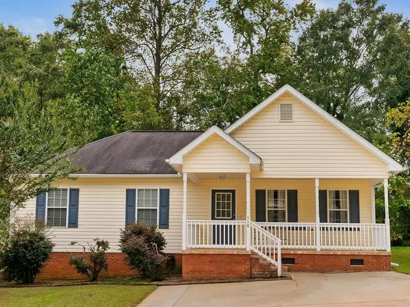 110 Edwards Ave, Greer, SC 29650
