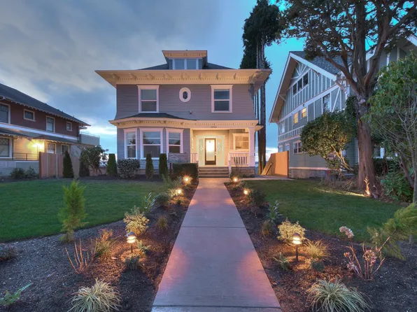 2108 Rucker Ave #1, Everett, WA 98201