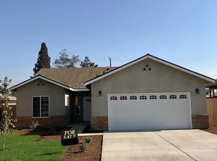 230 S E St, Tulare, CA 93274