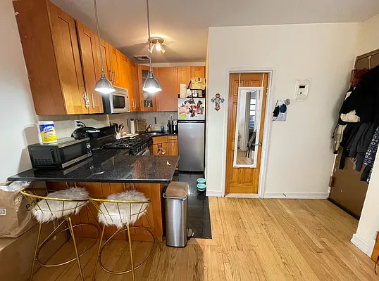 Rented by Corcoran | media 15