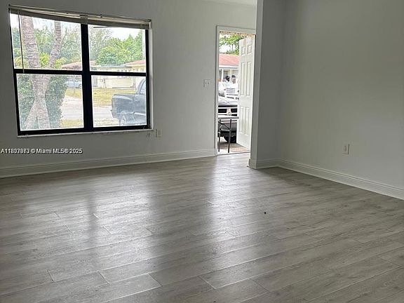 2nd image of 11741 NE 14th Ave #11743