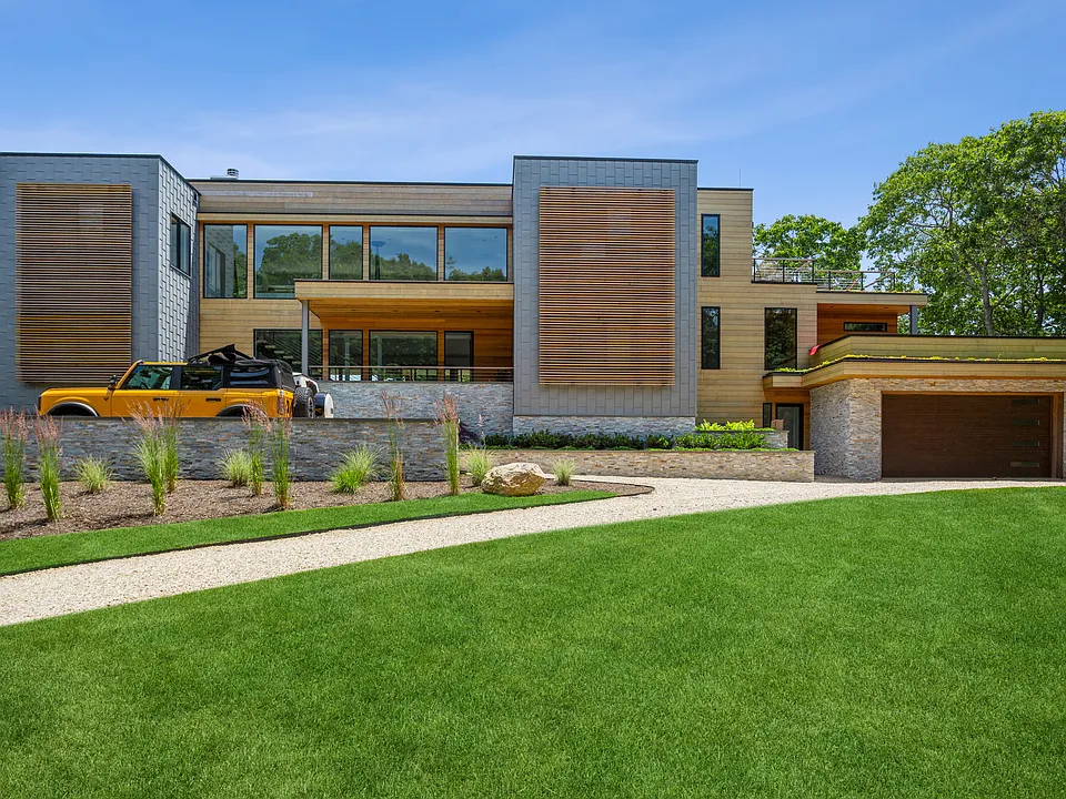 63 Houston Dr