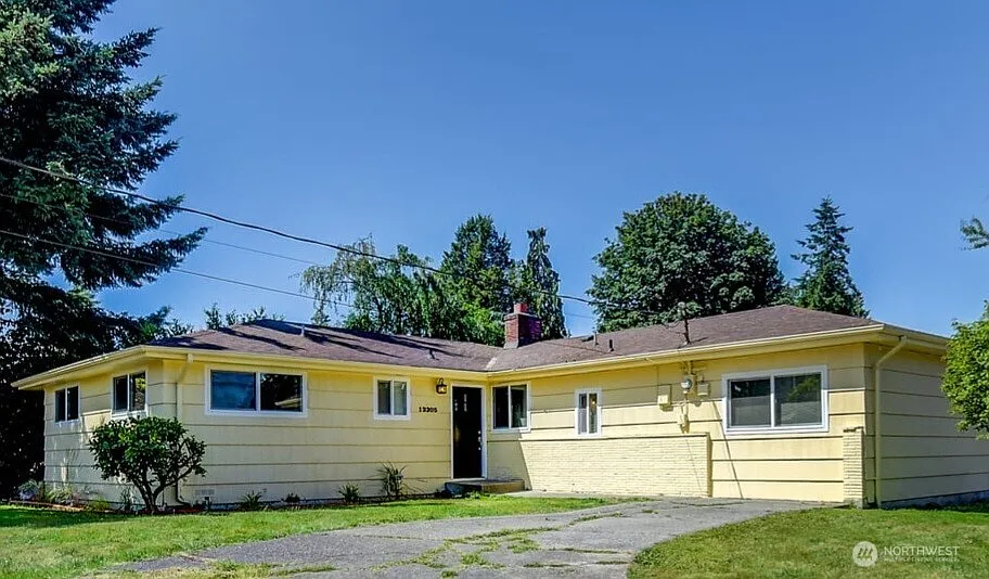 13305 6th Avenue SW photo 1