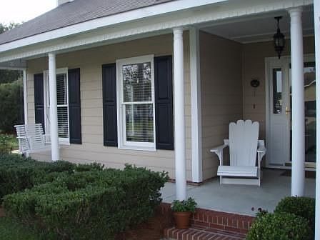 NEW PORCH COLUMNS!