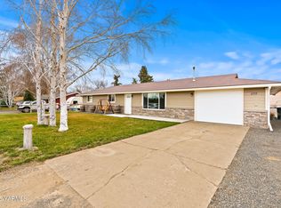 210 Urban Ave, Naches, WA 98937