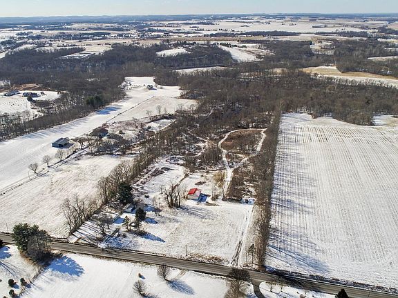 3rd image of 4065 Logan Thornville Rd NE