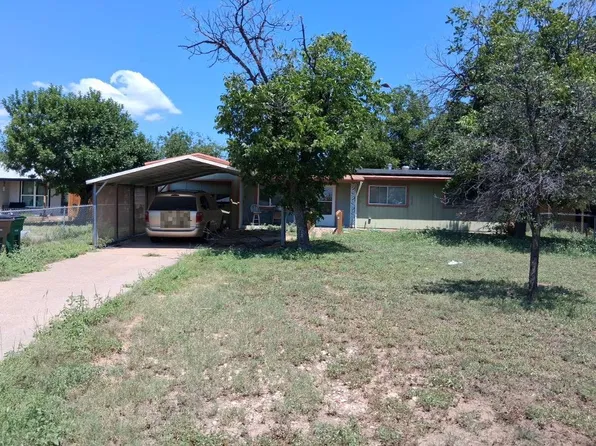 1946 Woodlawn Dr, San Angelo, TX 76901
