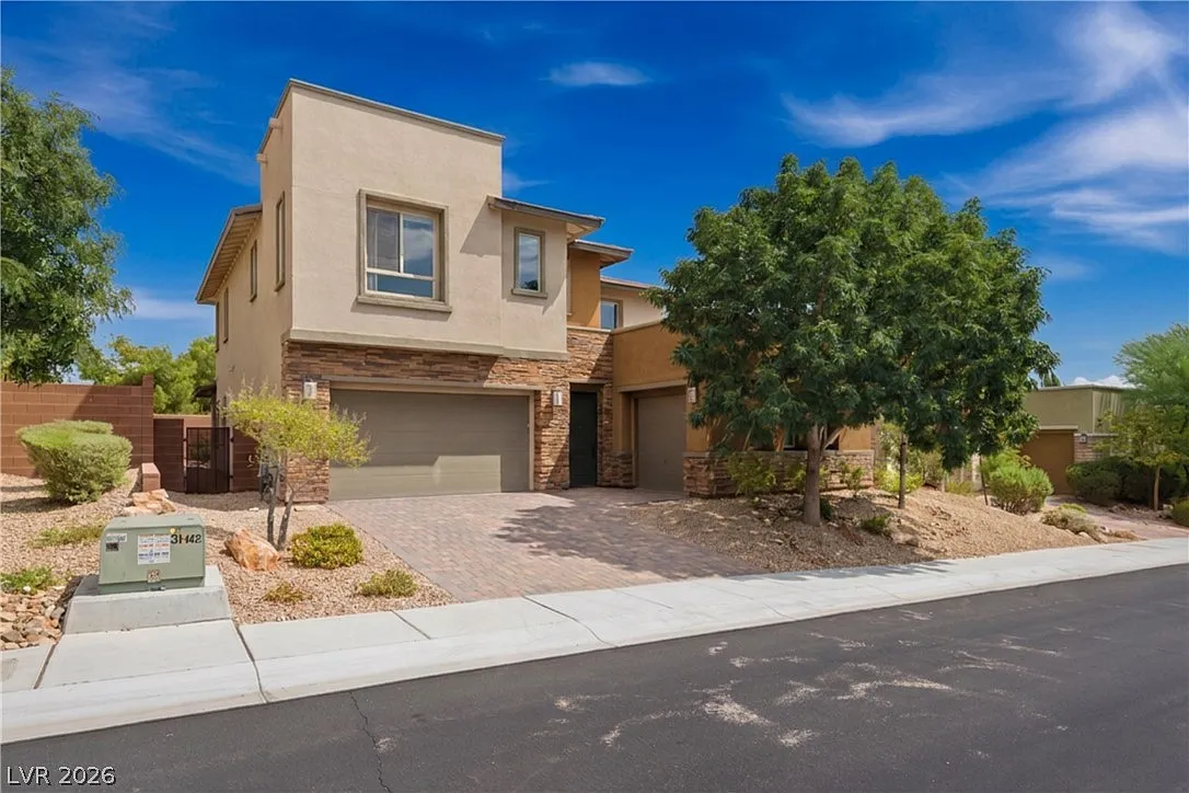 4 bed, 4.0 bath, 3127 sqft, $5,800 — Photo 2