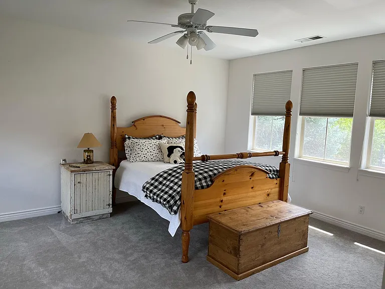 Bedroom 2 Ensuite
