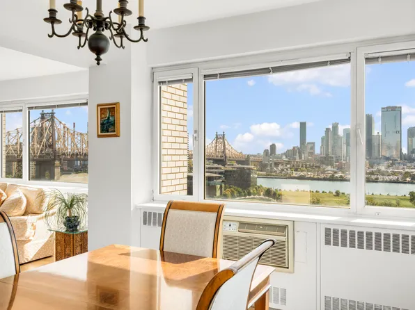 45 Sutton Place image 7 of 43