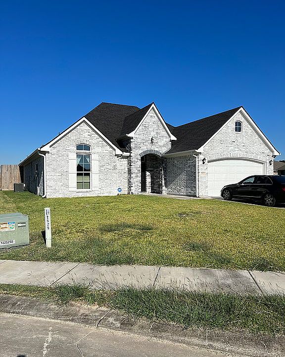 1st image of 2525 Prairie Knoll Ct