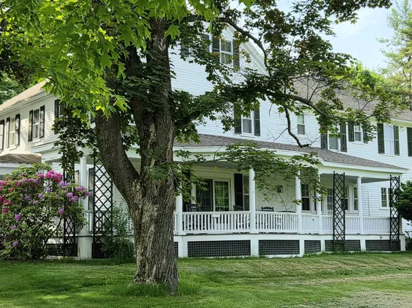 375 S Main Street, Wolfeboro, NH 03894