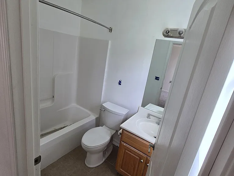 170 SE 1171st Rd #B — Photo 12