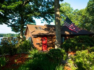 157 Mohawk St, Coventry, RI 02816