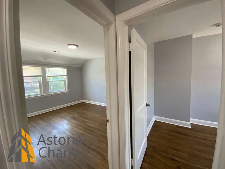 3392 Saint Benedict St — Photo 20