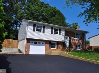 13831 Delaney Rd, Woodbridge, VA 22193