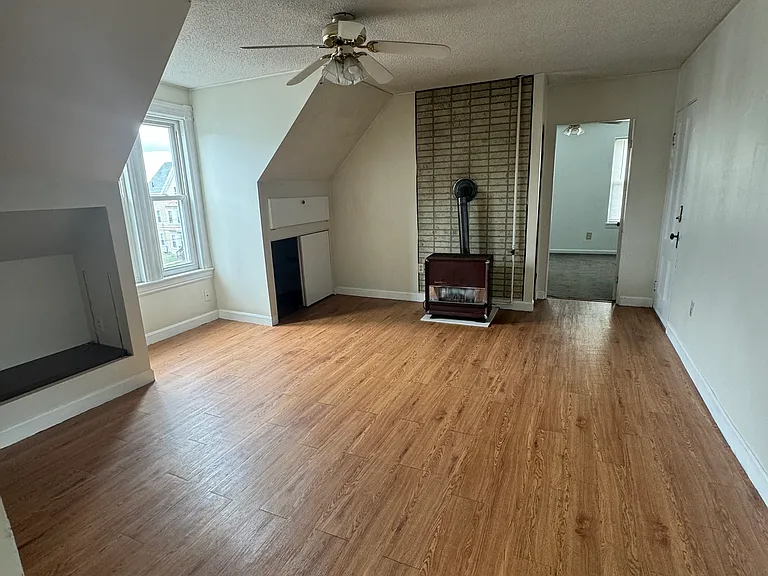 238 Conant St #3 — Photo 17