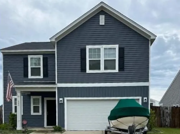 560 Abigail St, Moncks Corner, SC 29461
