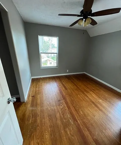 5119 Huntington Ave — Photo 10