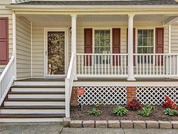 3rd image of 1617 Birchview Ct