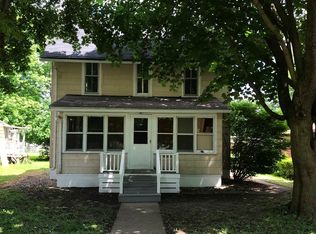 620 S 3rd St, Hoopeston, IL 60942