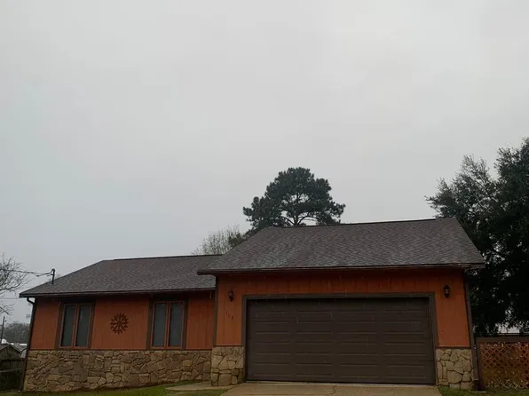 103 Michelle Ct, Daleville, AL 36322