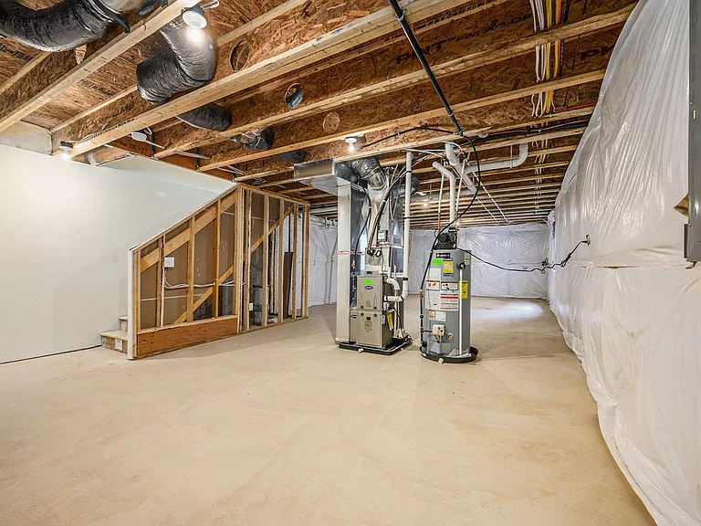 6130 Aurelius Rd — Photo 21