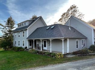263 Carroll Rd APT 3, Waitsfield, VT 05673
