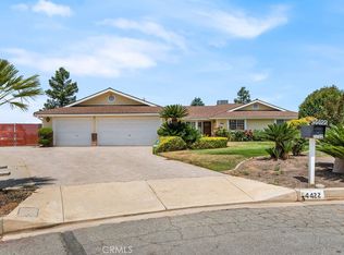 34422 Sunlight Dr, Yucaipa, CA 92399