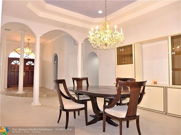 4th image of 13821 Chatham Pl