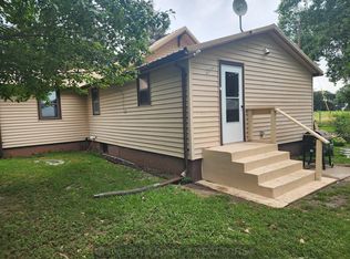 408 U Rd, Palmer, NE 68864