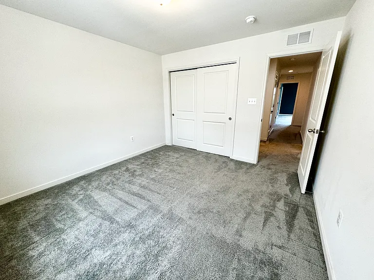 661 E Church St #B — Photo 19