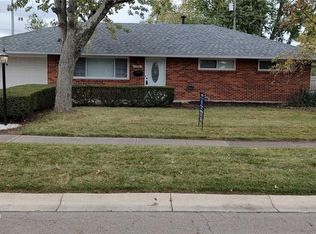 5206 Powell Rd, Dayton, OH 45424