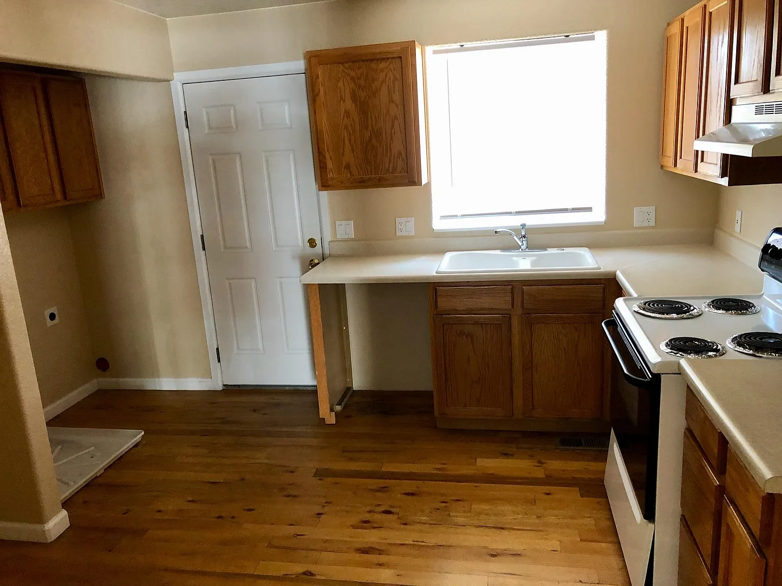 3533 W Virginia Ave — Photo 3