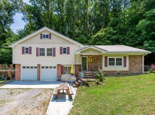 1281 Huger St, Jellico, TN 37762
