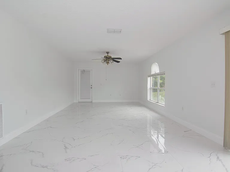 2301 El Marra Dr — Photo 11