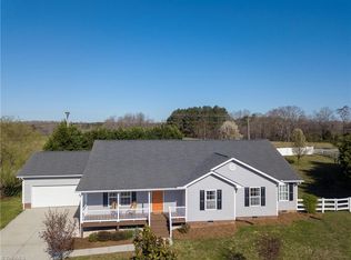 166 Peace Ct, Advance, NC 27006