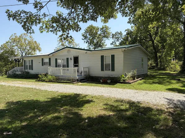 2496 Mills Road, Ozark, MO 65721