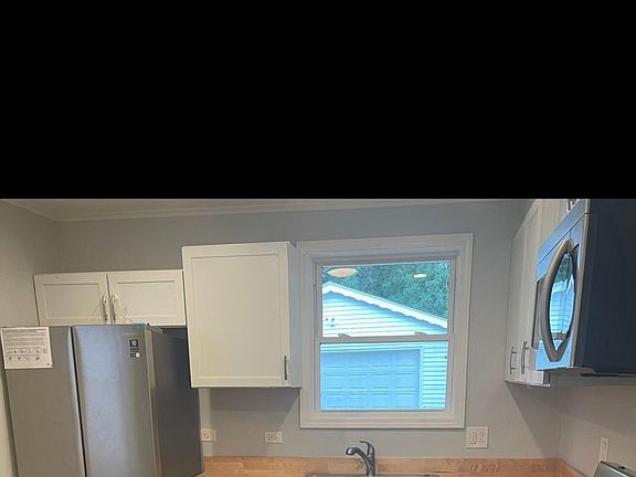 5th image of 233 Indianwood Blvd