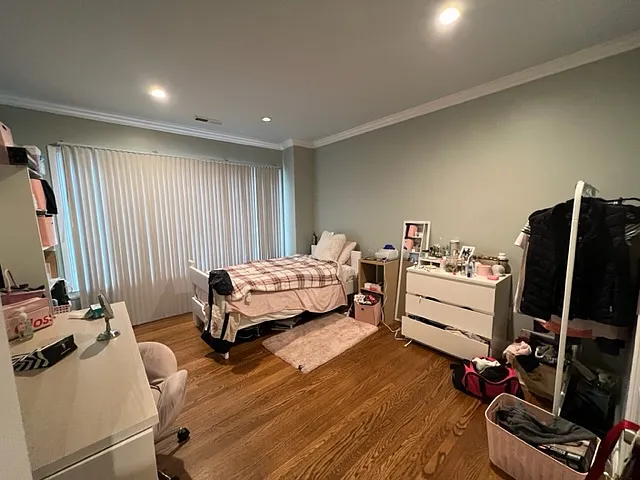 825 Geneva Ave — Photo 5