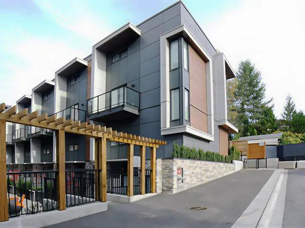 381 Clayton St #202, Coquitlam, BC V3K 3X6