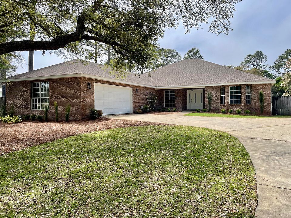 1st image of 3 Walton Way