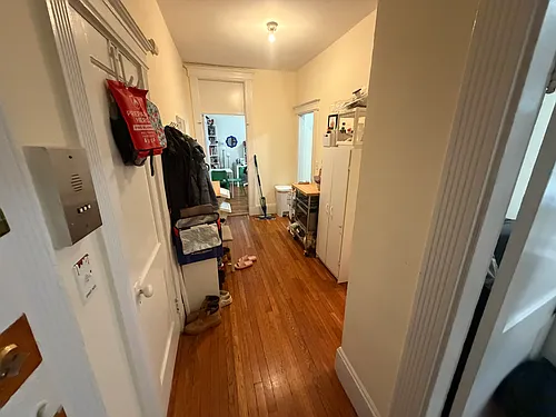 1318 Commonwealth Ave Photo 1