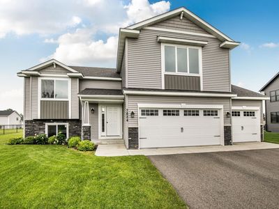 7824 Gunner Dr, Clear Lake, MN, 55319