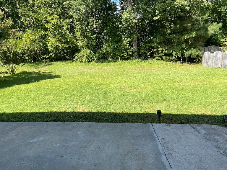263 N Fuquay Springs Ave — Photo 17